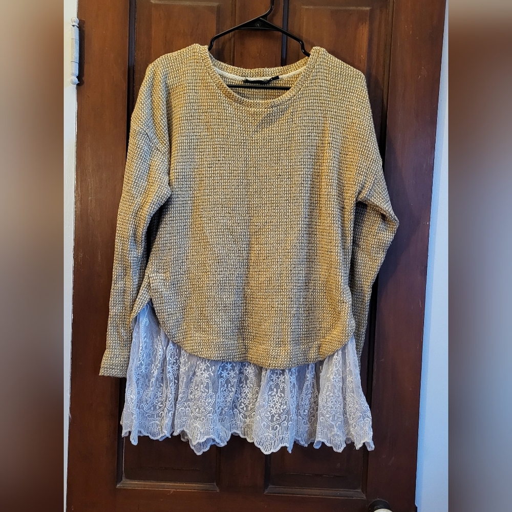 Yellow Sweater Lace trim